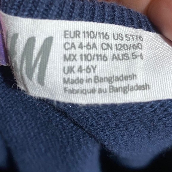 H&M Kids Santa's Little Helper Navy Sweater With Sparkle - Picture 7 of 9